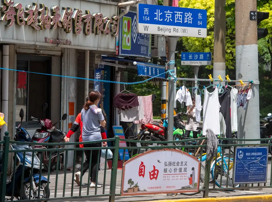 植发手术中毛囊提取器械的选型要点与技术参数解析