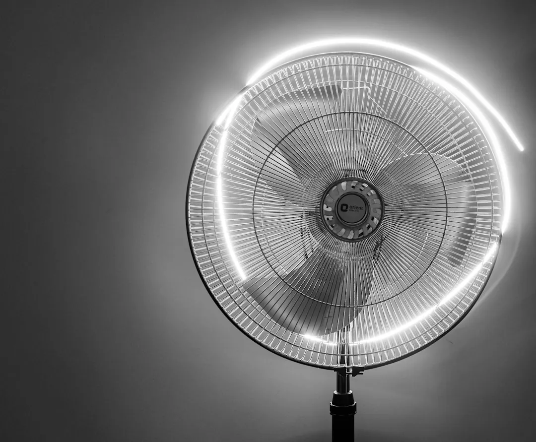 植发手术毛囊提取器械的技术演进与临床应用分析