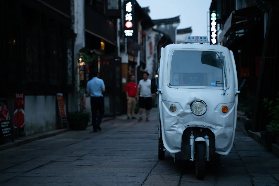 FUE植发手术器械精密化发展：科发源毛囊提取技术参数解析